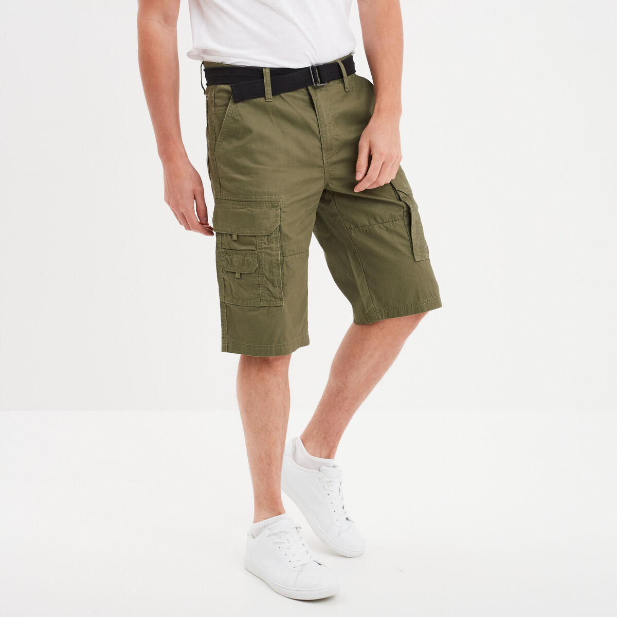 Bermuda cargo côtelé ceinturé Trappeur vert kaki homme