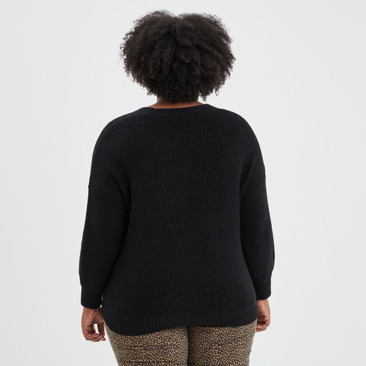 Gilet boutonné à col en V noir femme grande taille
