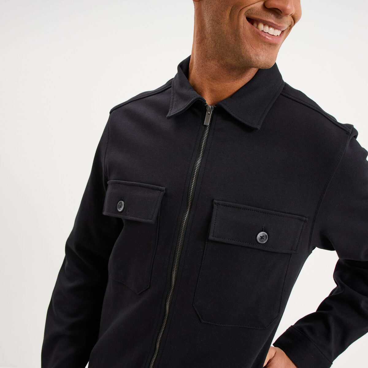 Surchemise zipp&eacute;e manches longues noir homme