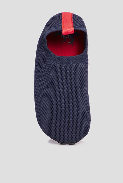 Chaussons avec perforations bleu marine garçon