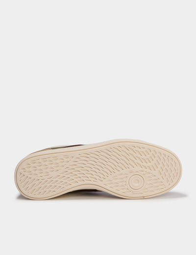 Baskets basses &agrave; lacets vert kaki femme