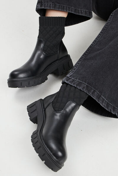 Bottines matelassées noir femme