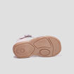 Sandales bout ferm&eacute; en cuir rose b&eacute;b&eacute; fille
