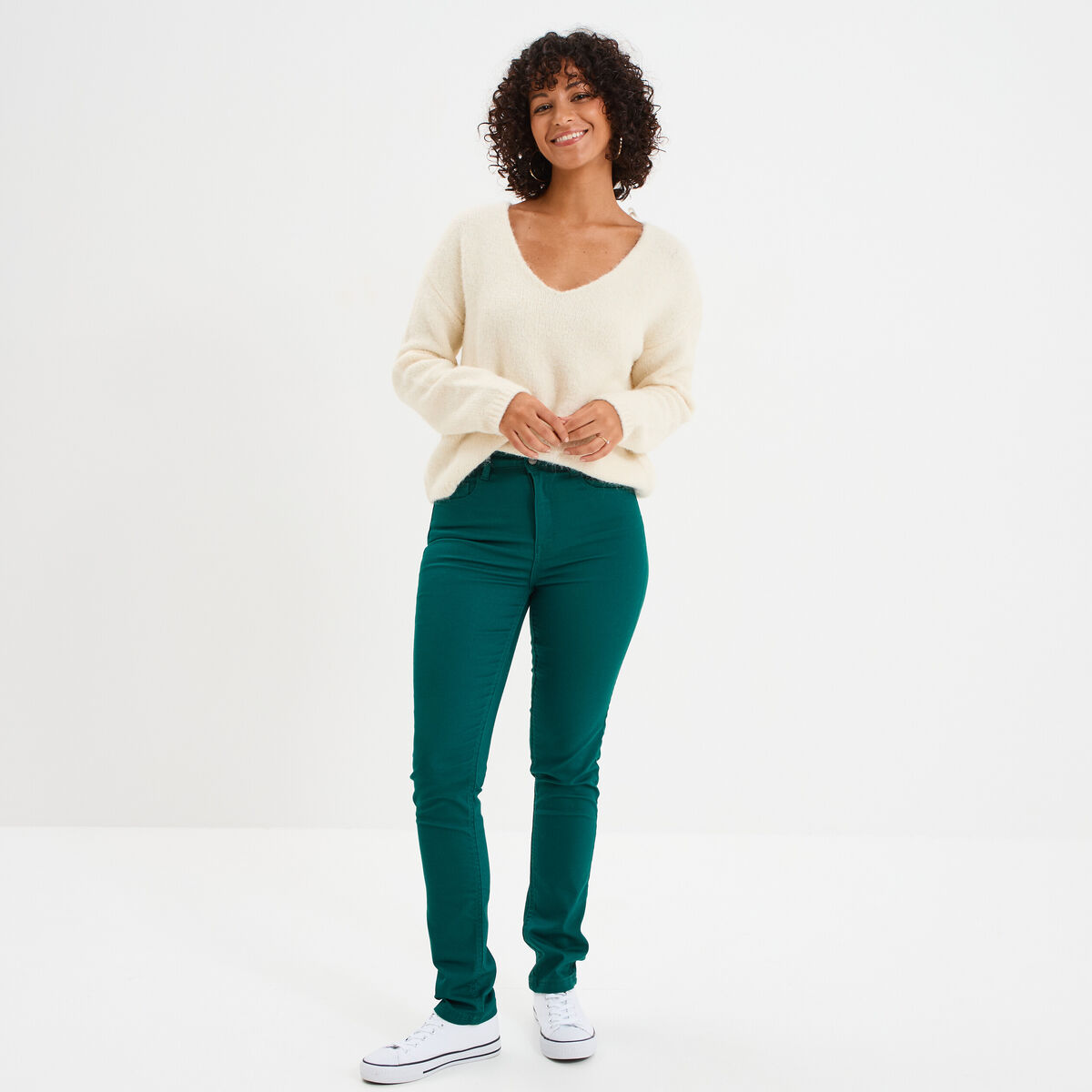 Pull col en V manches longues ecru femme