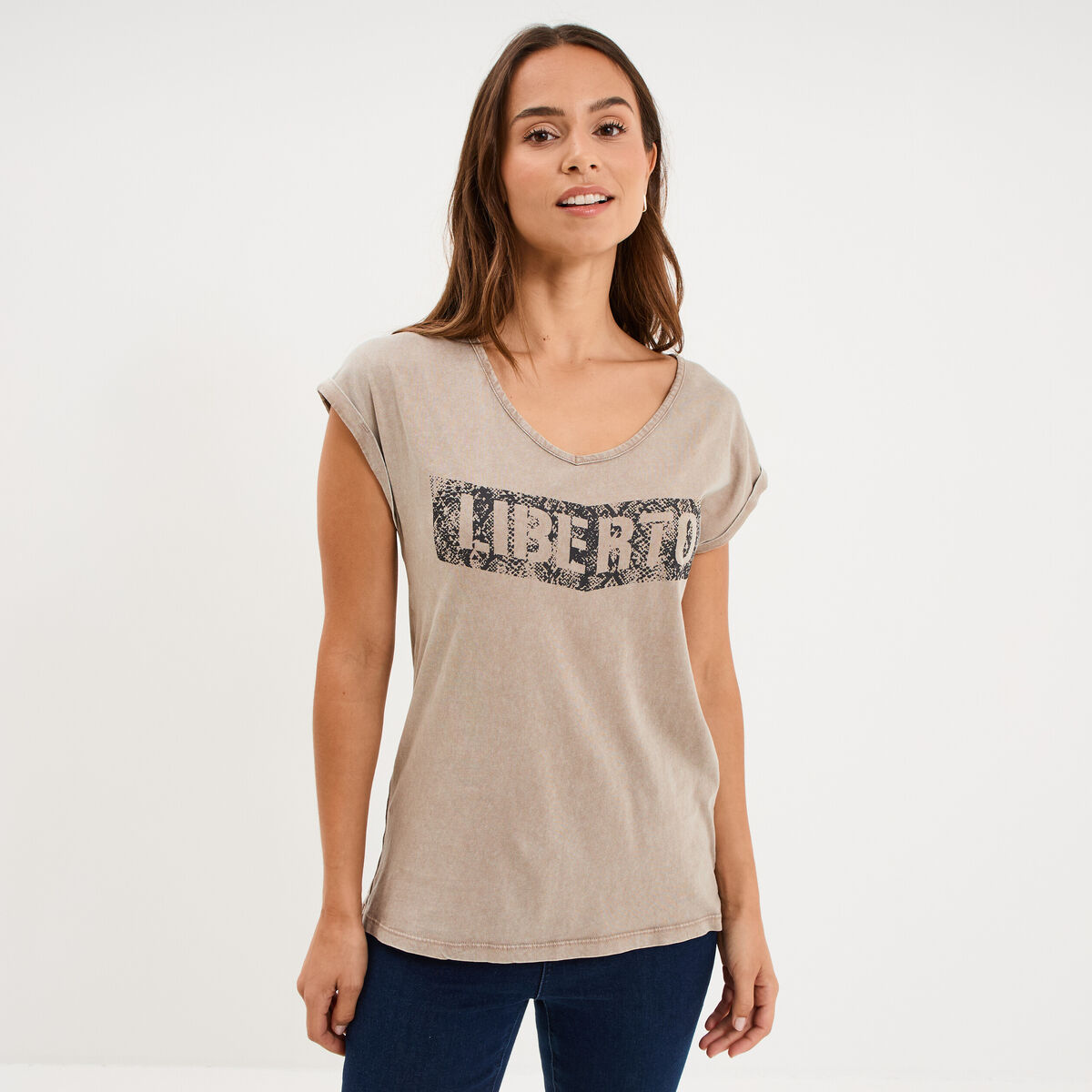 T-shirt d&eacute;lav&eacute; en coton marron fonc&eacute; femme