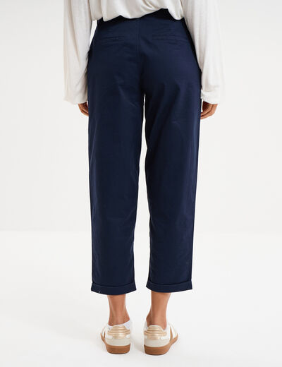 Pantalon chino regular ceinture tress&eacute;e bleu marine femme
