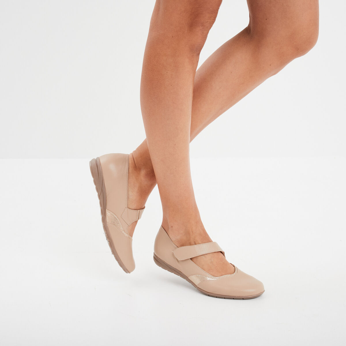 Ballerines en cuir sable femme