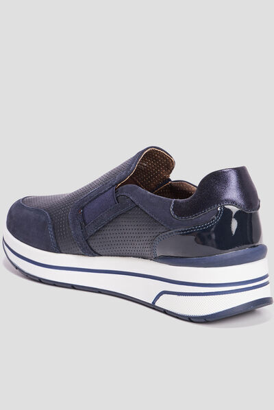 Loafers emboîtants en cuir pied large bleu marine femme