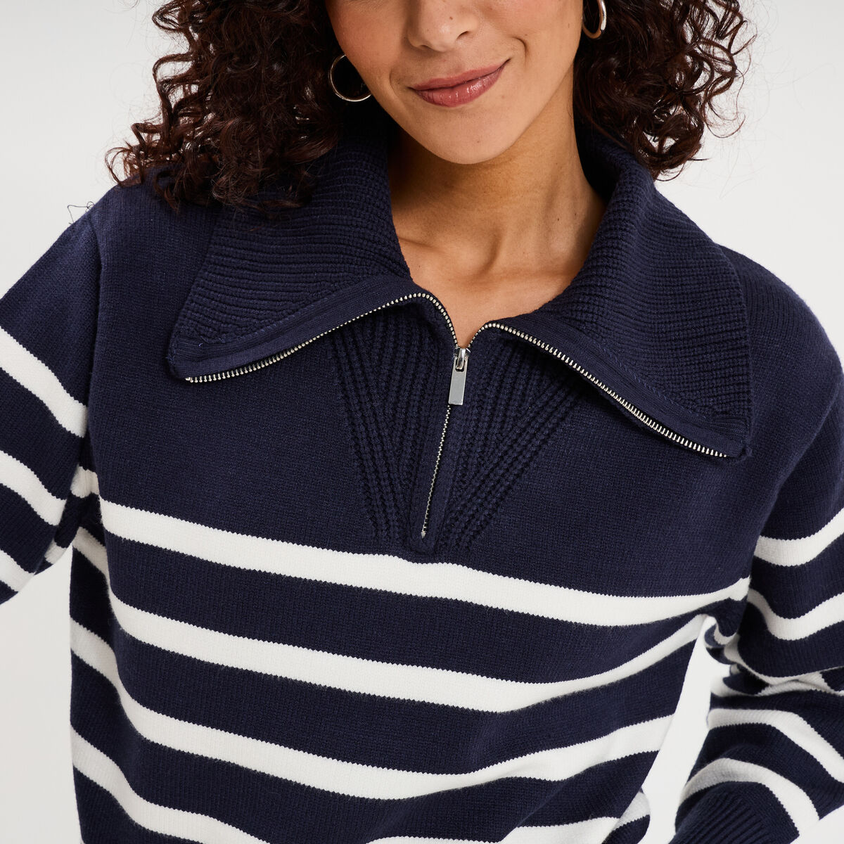 Pull col camionneur zipp&eacute; bleu marine femme