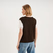 Gilet sans manches col V boutonn&eacute; marron fonc&eacute; femme