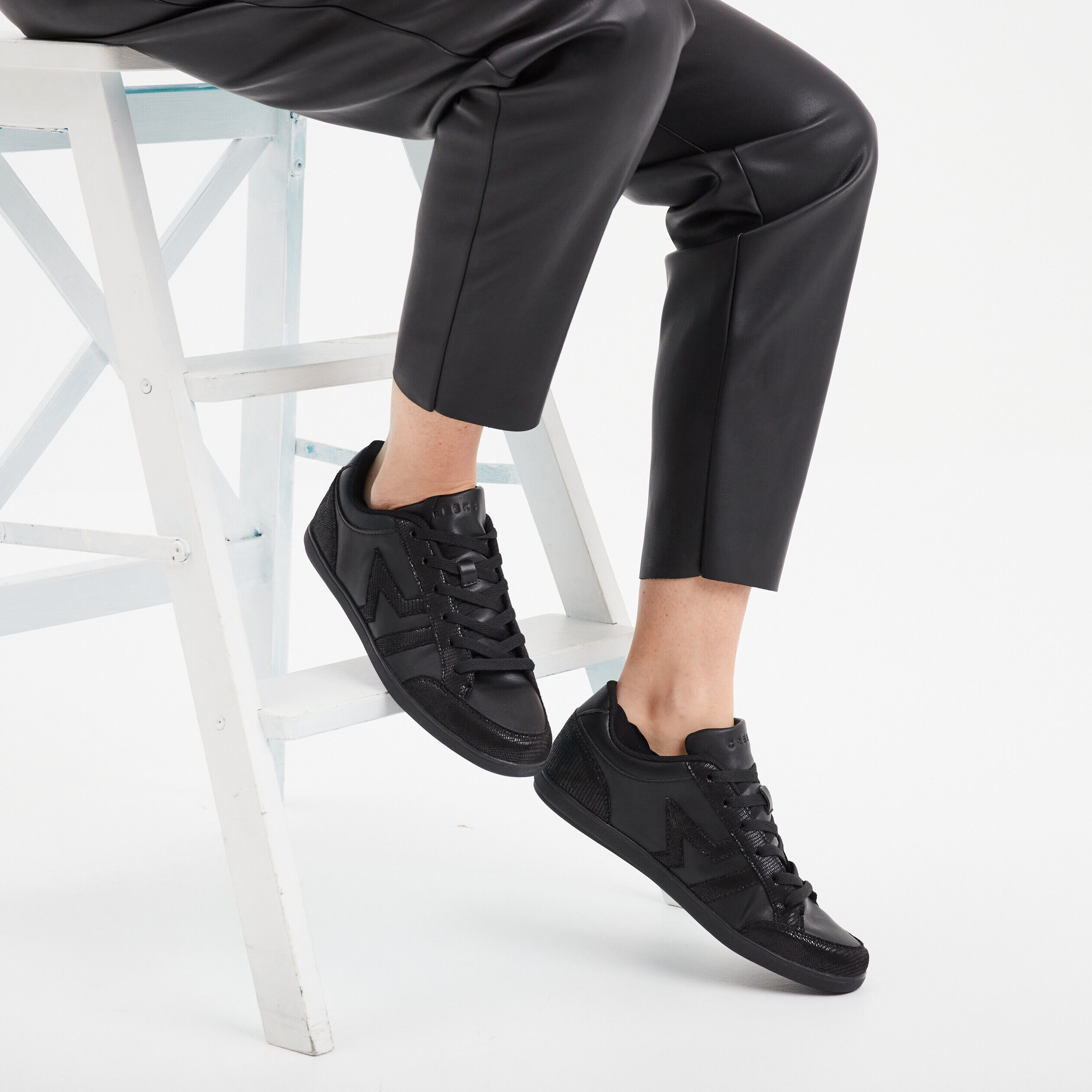 Baskets tennis Creeks noir femme CREEKS