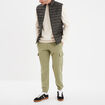 Pantalon jogging cargo poches latérales vert kaki homme
