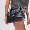 Sac à bandoulière avec chaînes noir femme