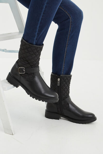 Bottines matelassées avec boucles noir femme