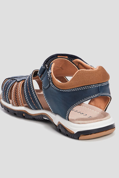 Sandales semelle crant&eacute;e bleu gar&ccedil;on