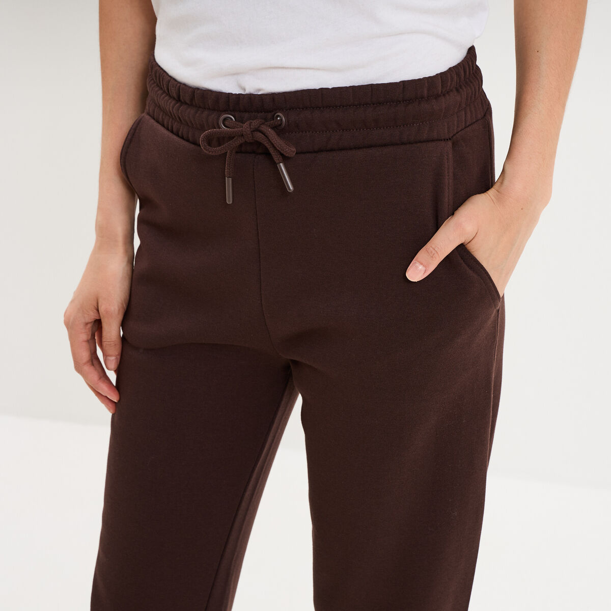 Pantalon de jogging molletonn&eacute; marron fonc&eacute; femme