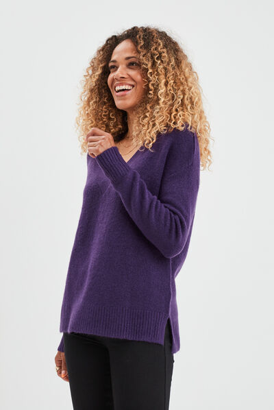 Pull col en V fentes aux côtés violet foncé femme