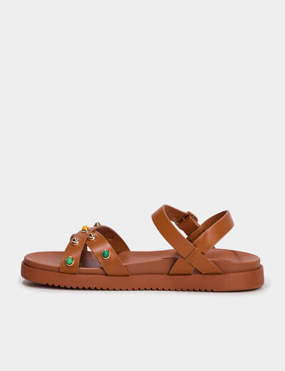 Sandales avec d&eacute;tails clout&eacute;s et perles marron femme