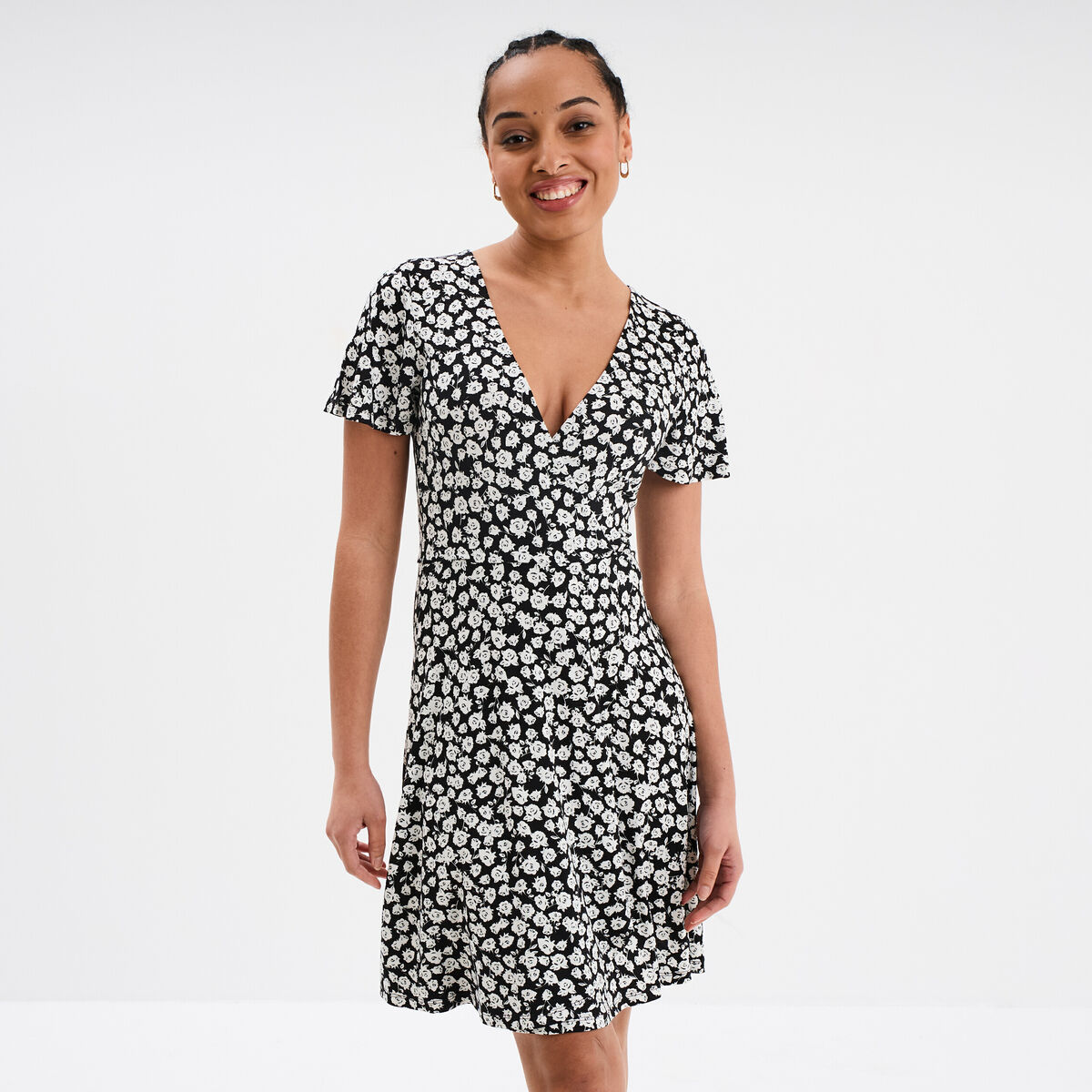 Robe patineuse manches courtes noir femme