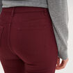 Pantalon slim stretch violet fonc&eacute; femme