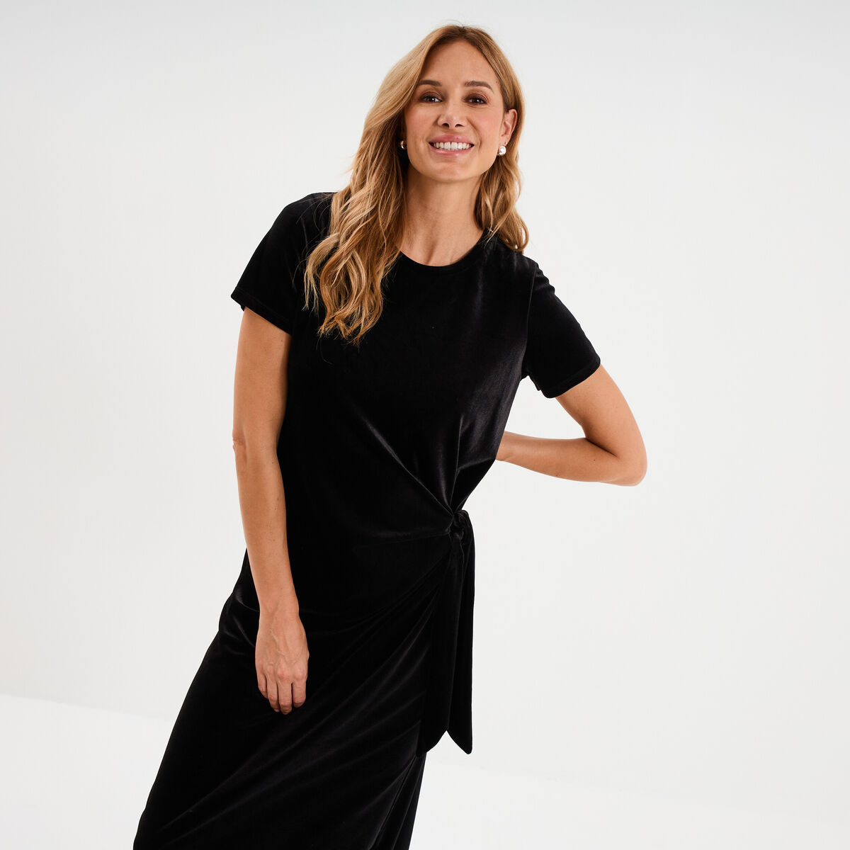 Robe effet velours longue noeud c&ocirc;t&eacute; noir femme