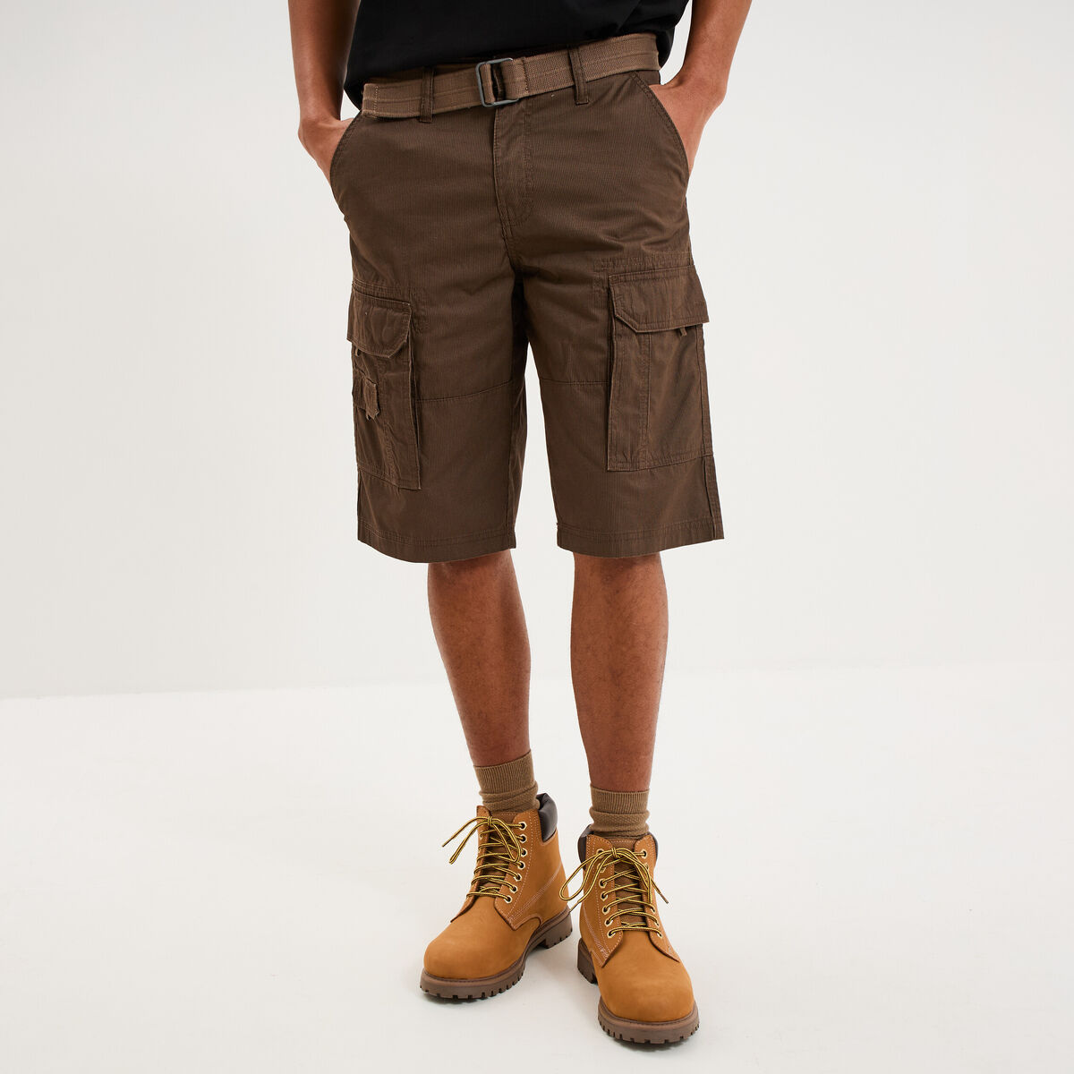 Bermuda cargo c&ocirc;tel&eacute; coton ceintur&eacute; marron fonc&eacute; homme