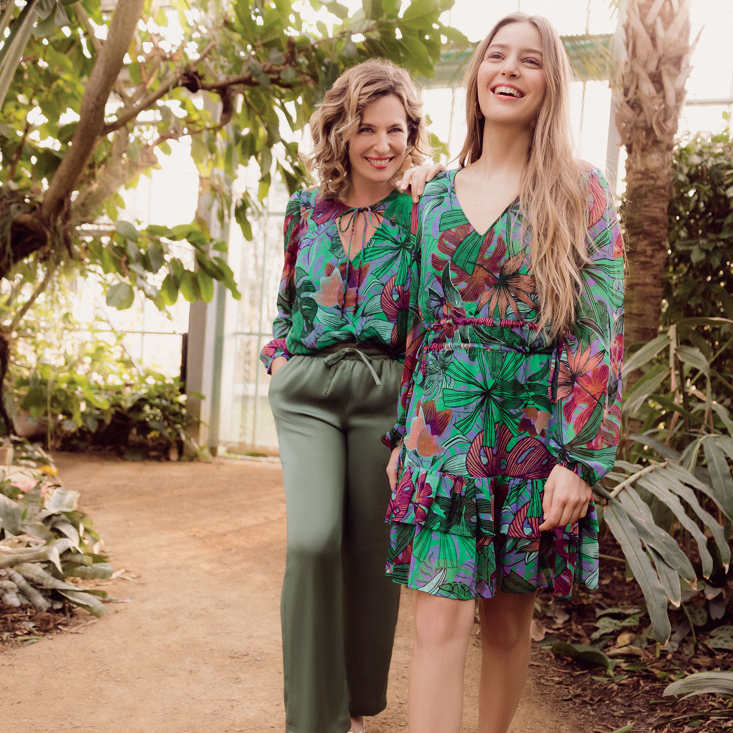 Robe courte droite taille à coulisse vert femme LH
