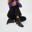 Bottines à talons avec clous en cuir noir femme