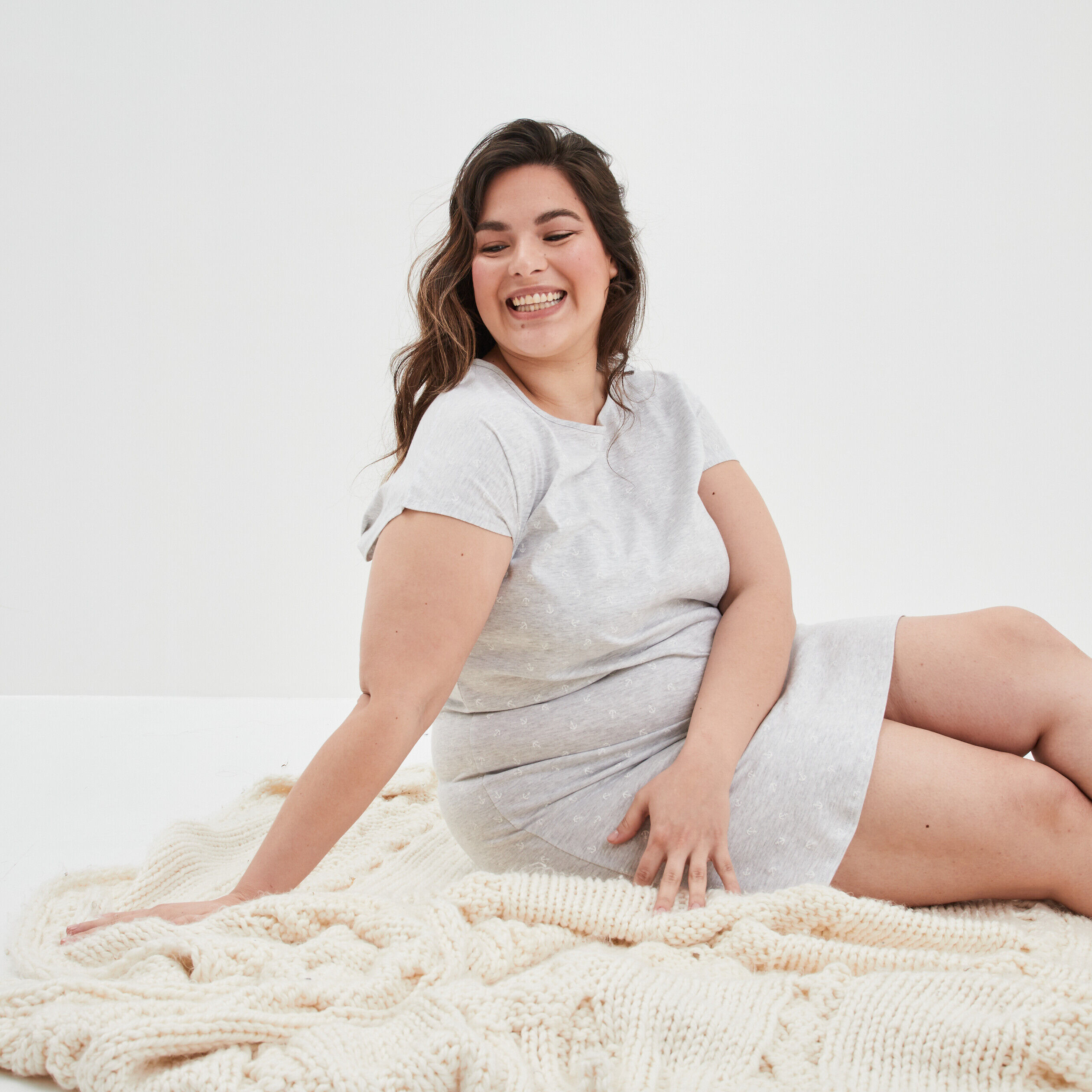 Chemise de nuit gris clair femme grande taille MODAVISTA