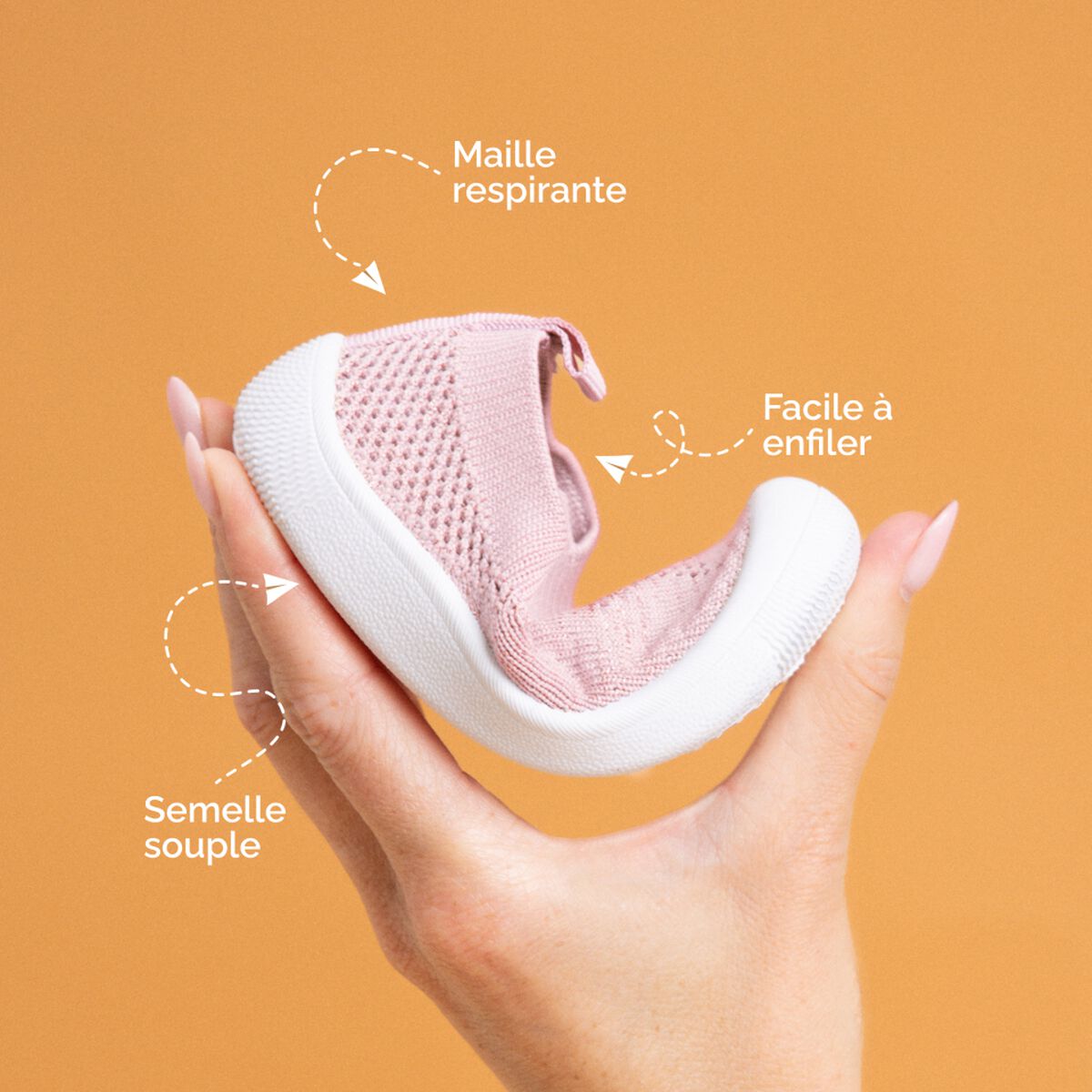 Chaussons tricot &agrave; semelle souple rose b&eacute;b&eacute; fille