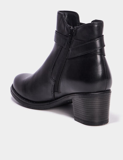Bottines avec boucles en cuir noir femme