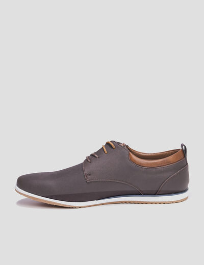 Derbies texturées à lacets marron homme