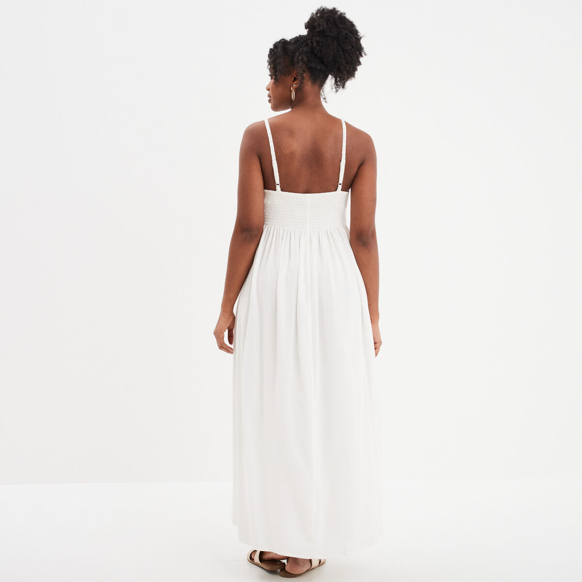 Robe longue évasée buste macramé blanc femme