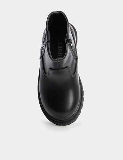 Bottines crantées avec clous coeurs noir fille