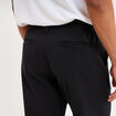 Pantalon chino regular taille &eacute;lastiqu&eacute;e noir homme