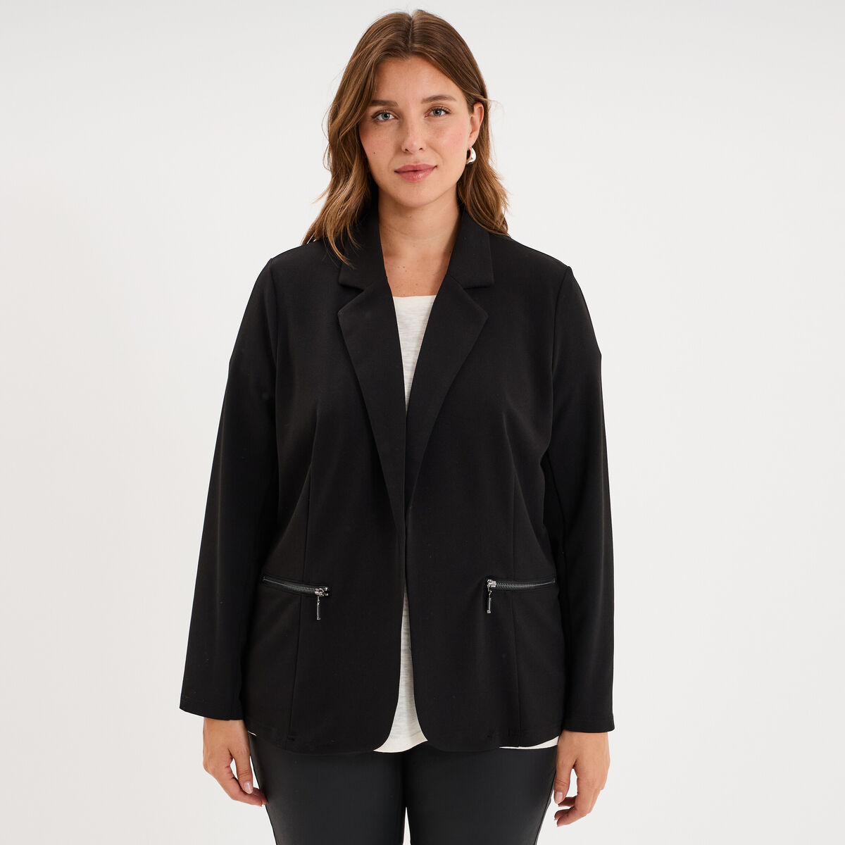 Blazer avec poches zipp&eacute;es noir femme grande taille