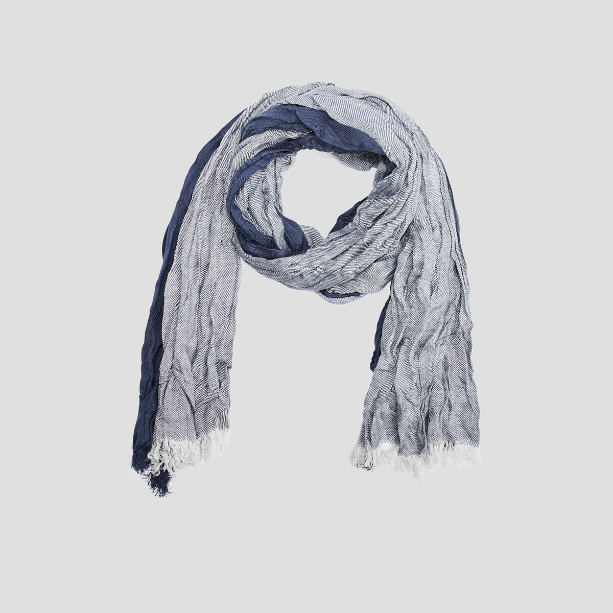 Foulard effet froiss&eacute; bleu marine homme