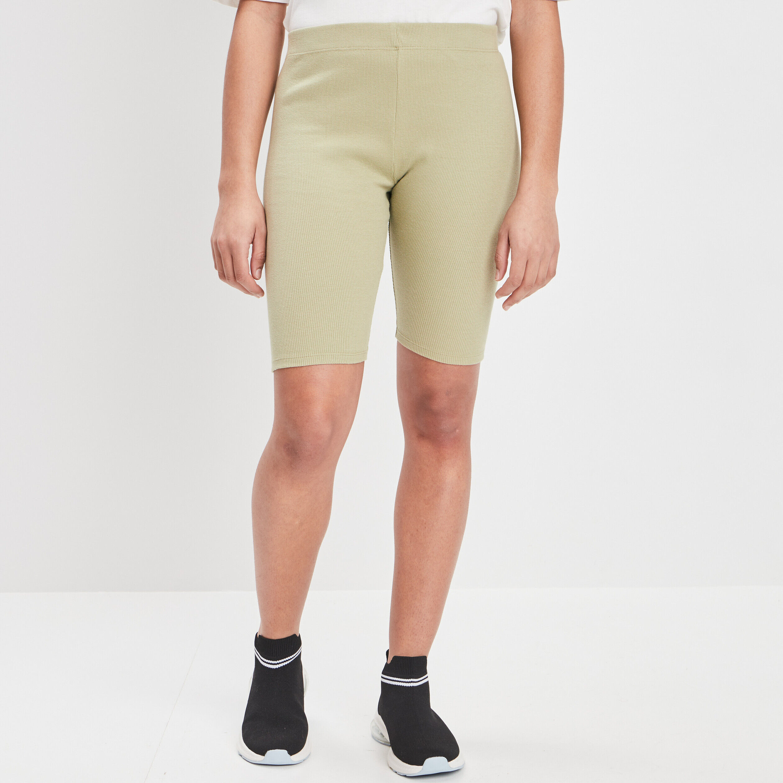 Short cycliste femme go sport 2025