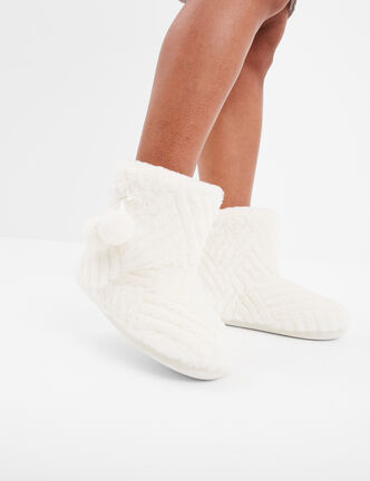 Chaussons bottines fourrés blanc femme