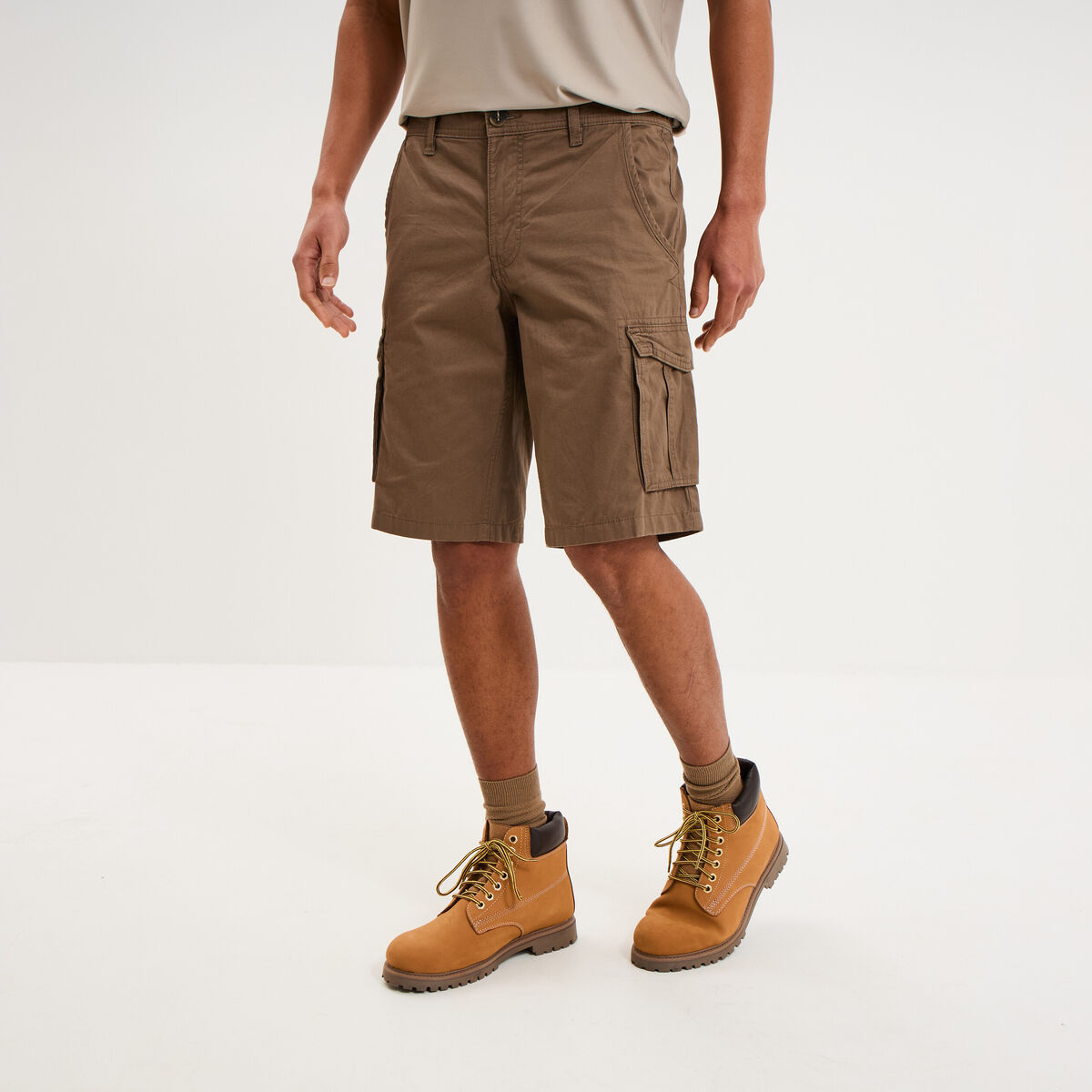 Bermuda short cargo poches &agrave; rabat coton marron fonc&eacute; homme