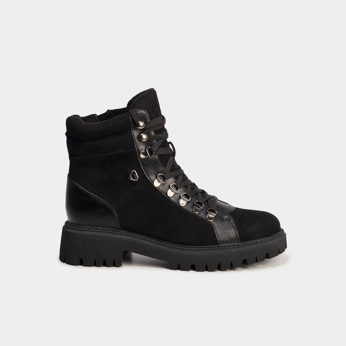Boots crant&eacute;es &agrave; lacets noir femme
