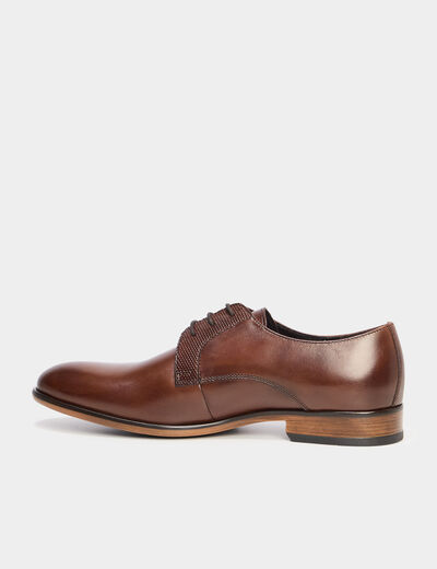 Derbies à lacets en cuir marron homme