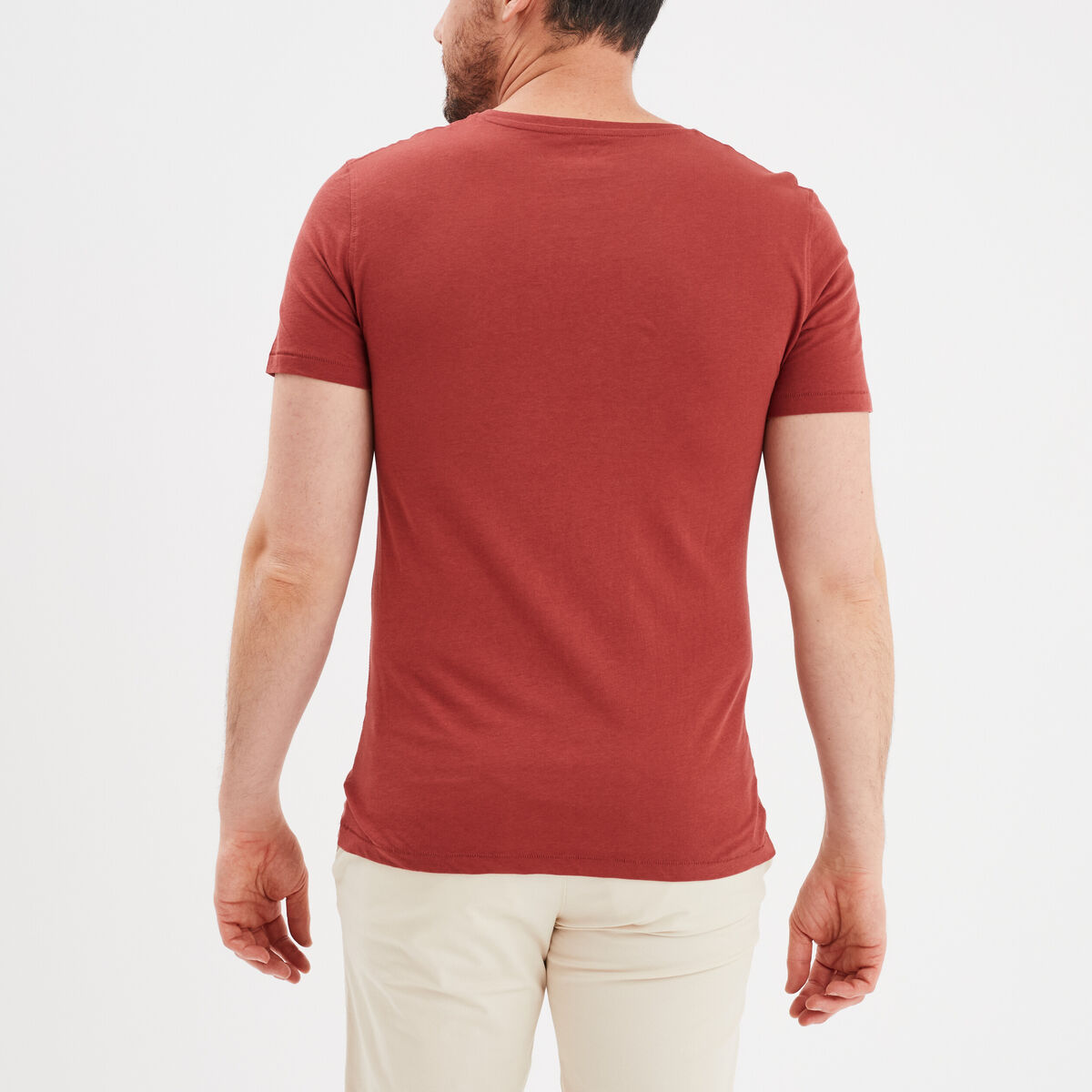 T-shirt manches courtes col tunisien rouge fonc&eacute; homme
