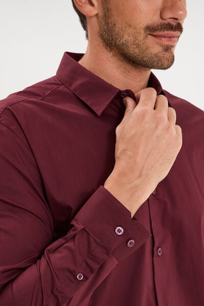 Chemise stretch manches longues violet fonc&eacute; homme
