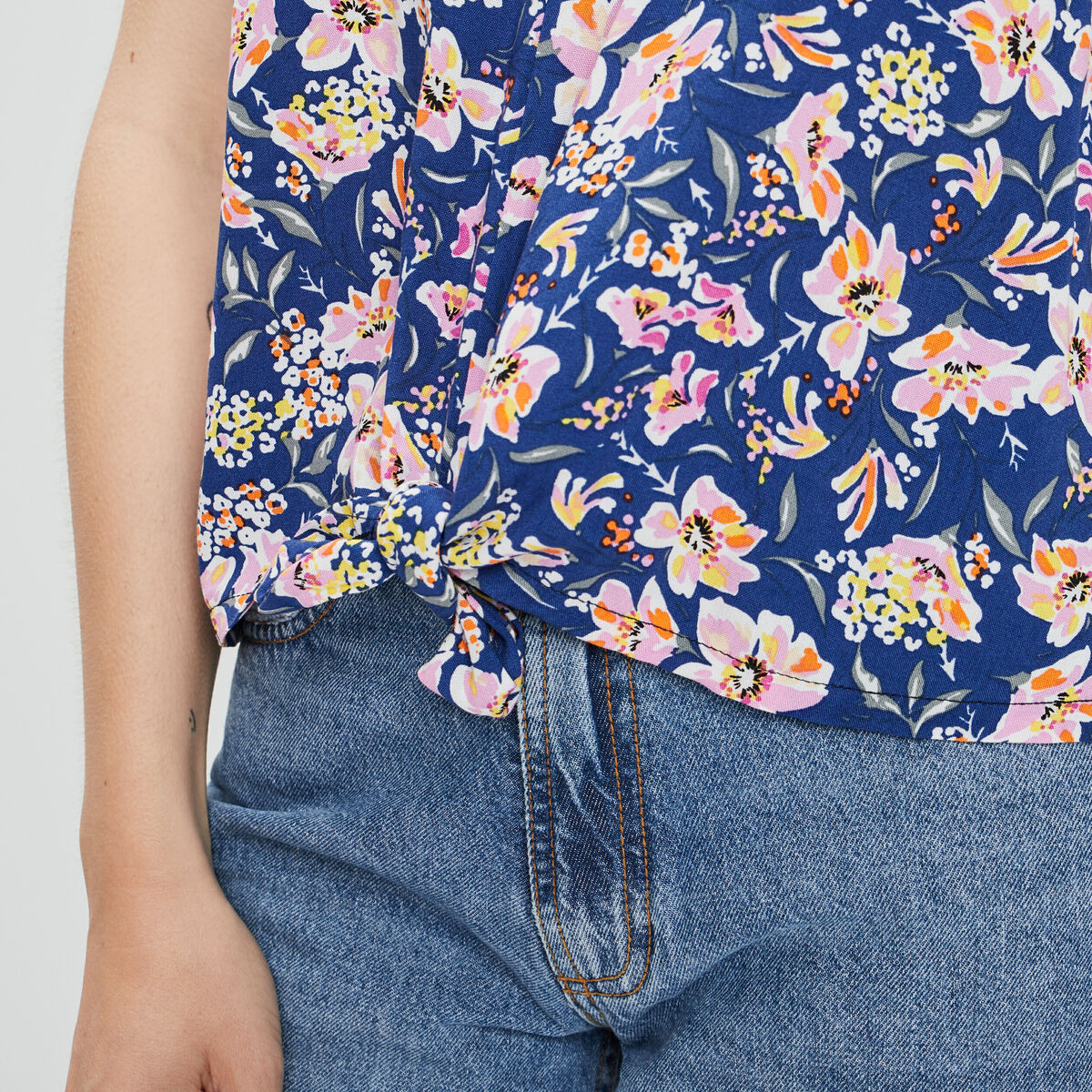 Blouse bretelles fines bleu femme