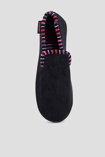 Chaussons Isotoner noir femme