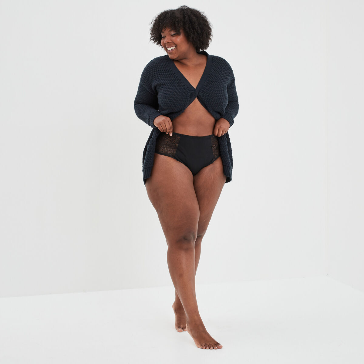 Culotte haute avec dentelle noir femme grande taille