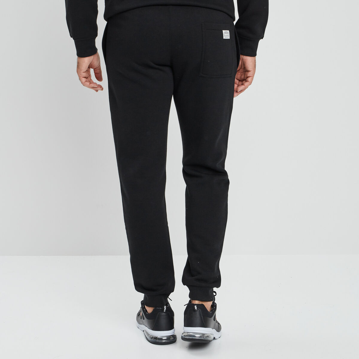 Pantalon jogging droit noir homme