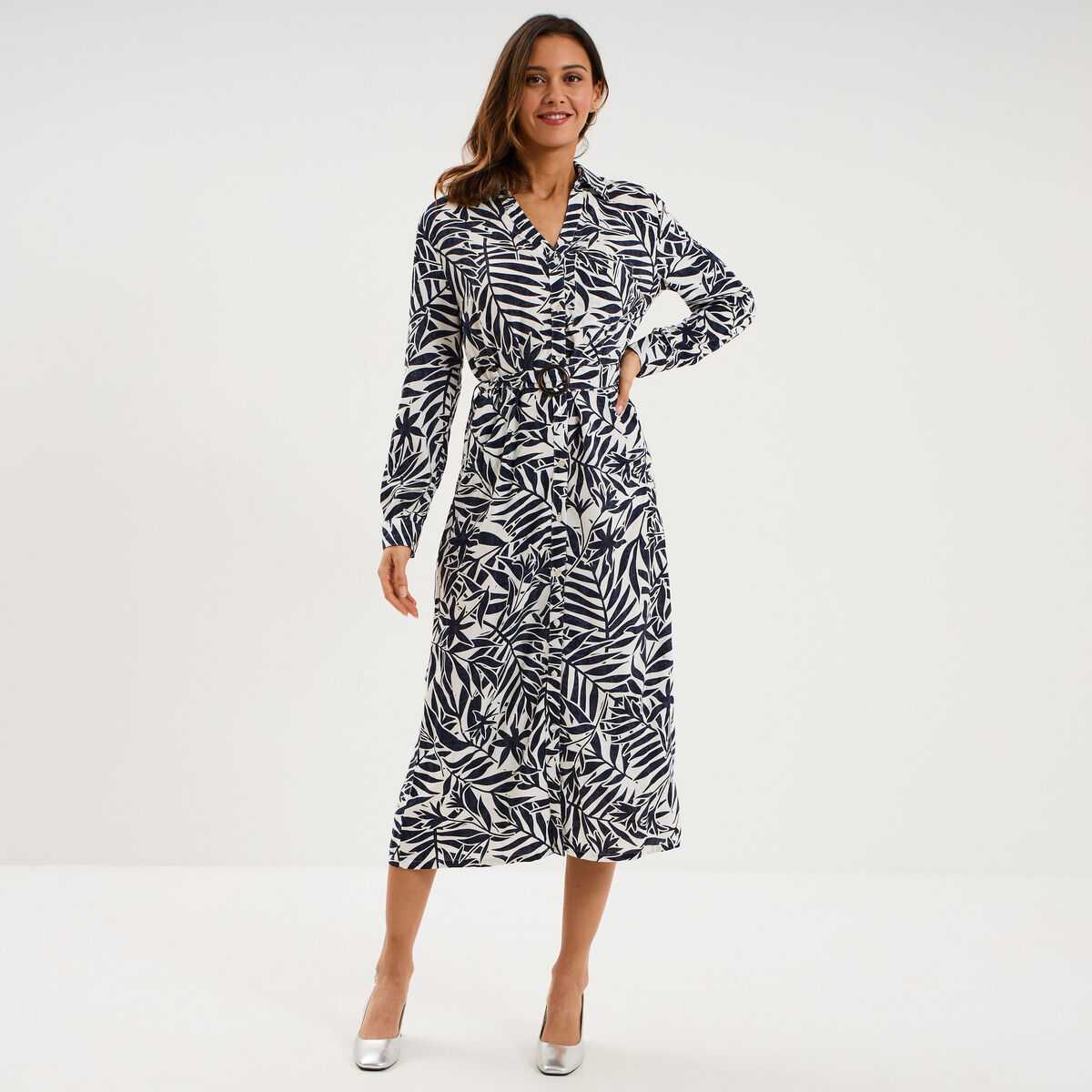 Robe chemise longue ceintur&eacute;e ecru femme