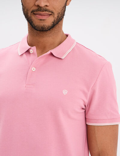 Polo manches courtes bords contrastés rose homme
